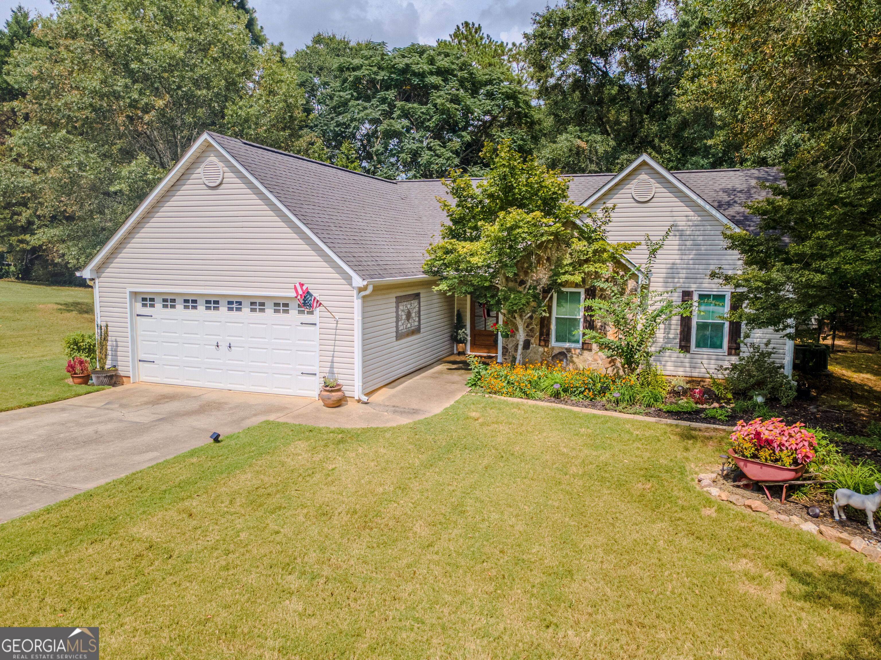 1505 Nunnally Way Property Photo 34