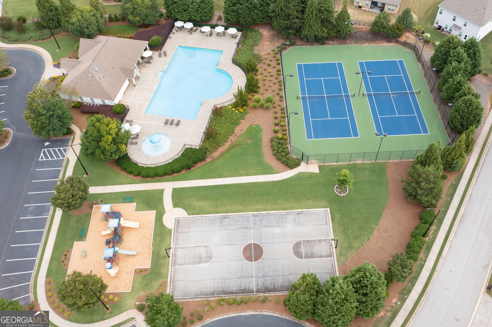 371 Highgrove Way Property Photo 44
