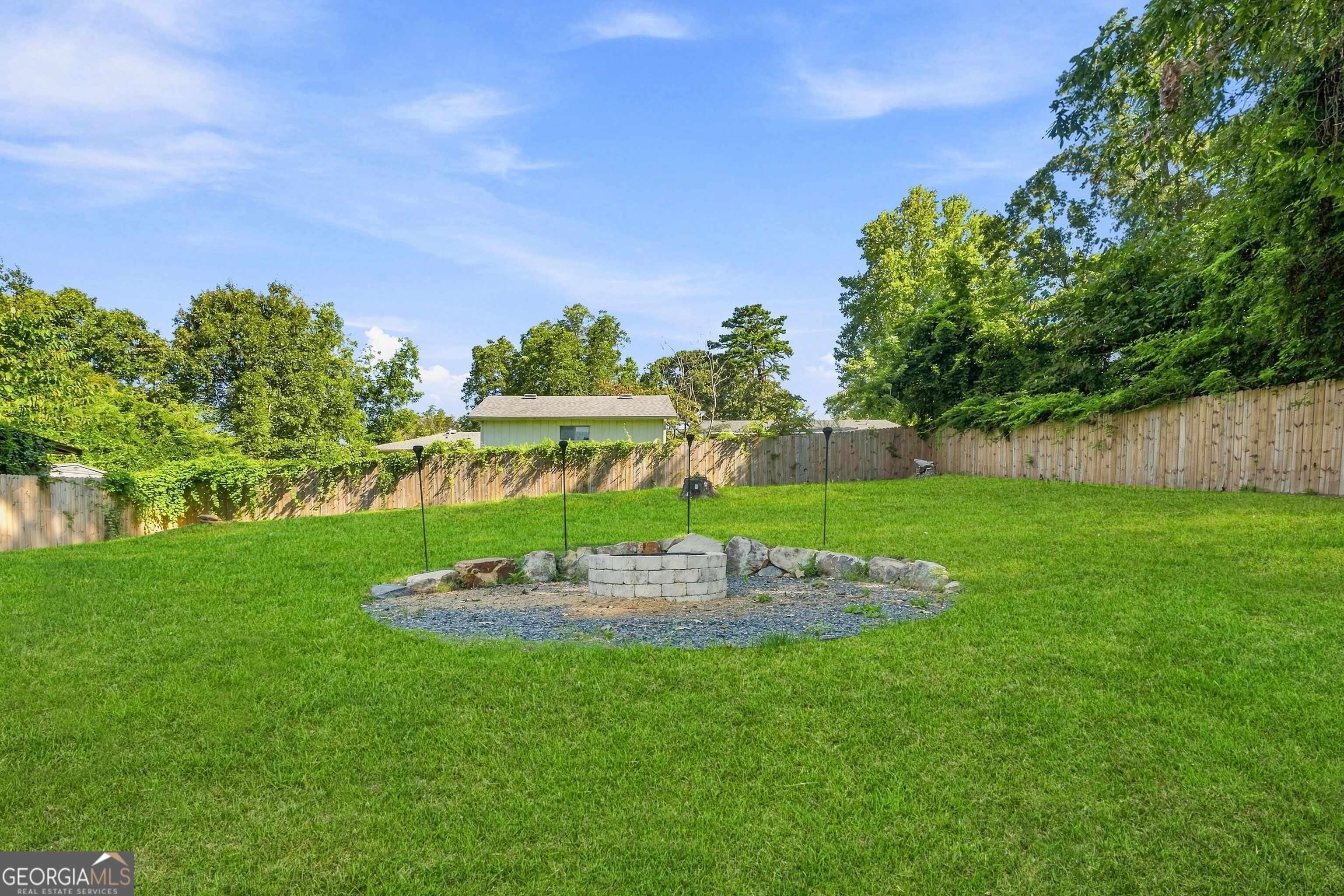 2600 Farn Drive Property Photo 12