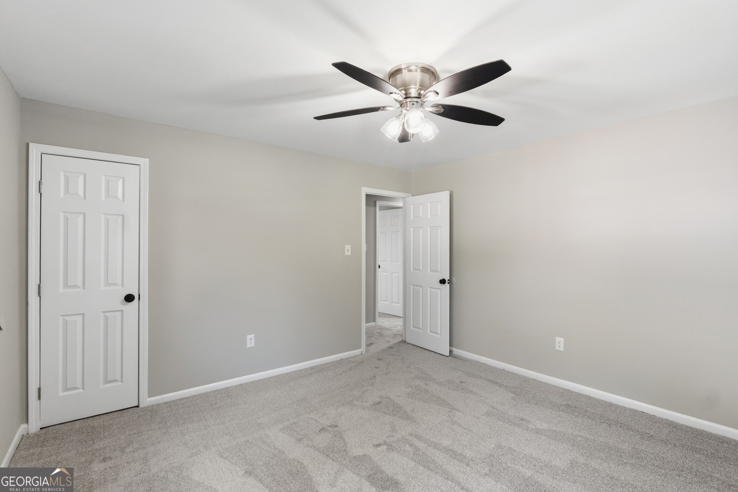2600 Farn Drive Property Photo 15