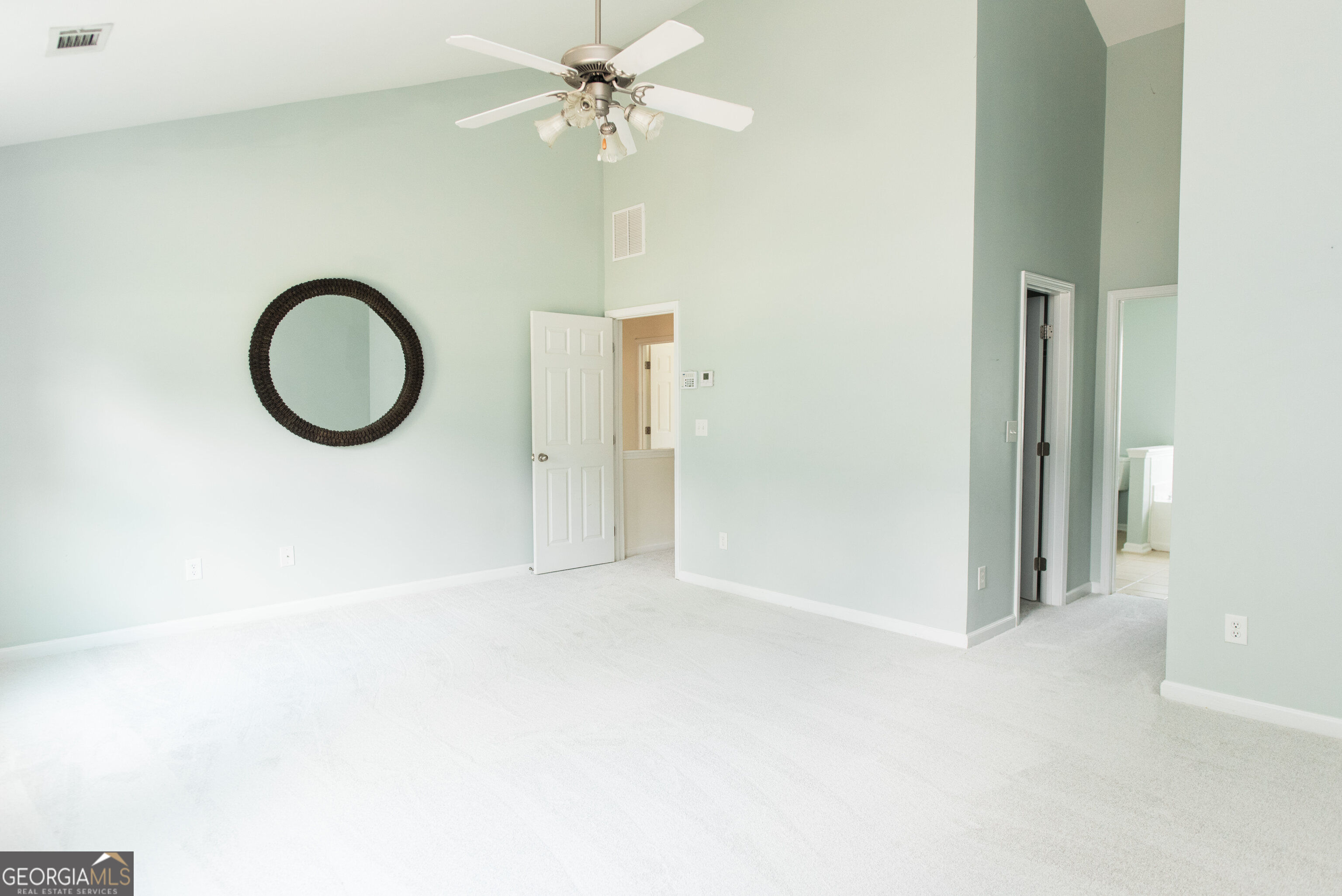 768 Weeping Willow Drive Property Photo 16