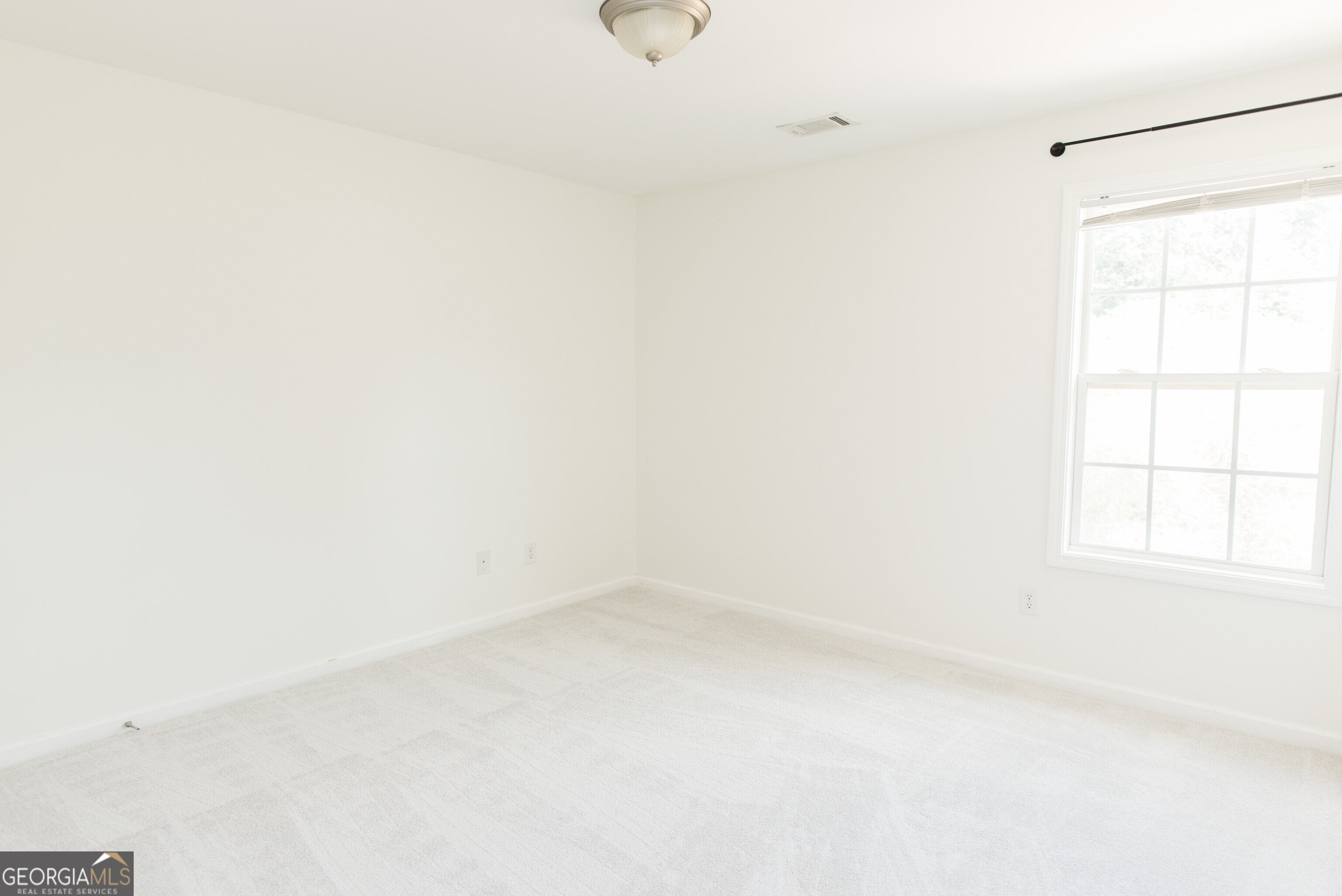 768 Weeping Willow Drive Property Photo 23