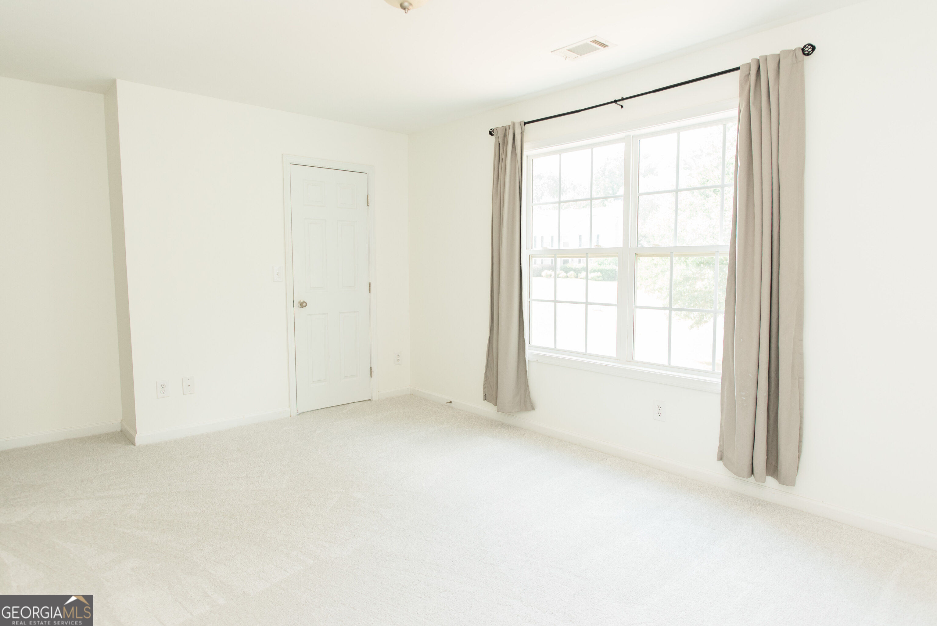 768 Weeping Willow Drive Property Photo 26
