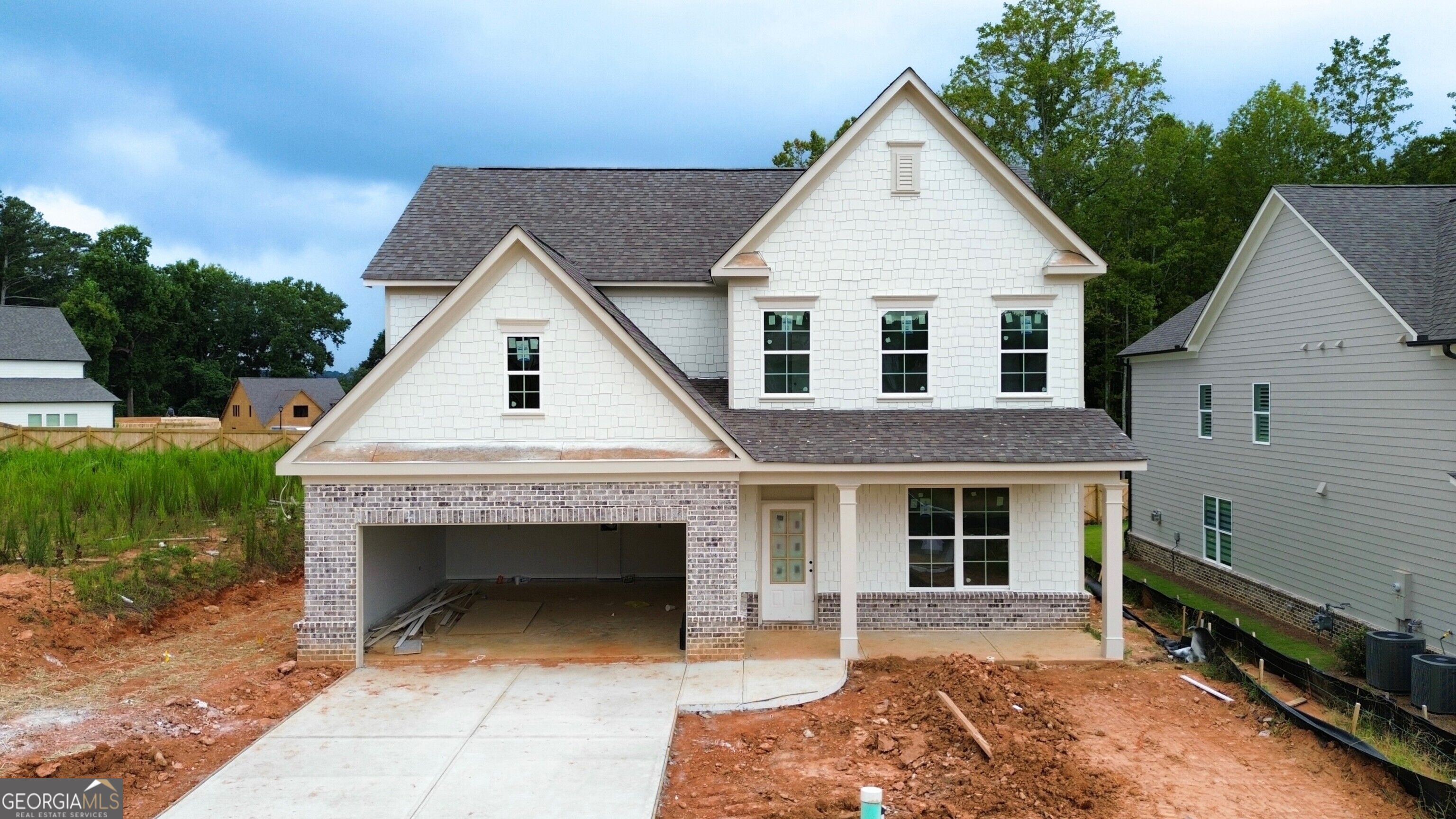 5667 Evelyn Lane
