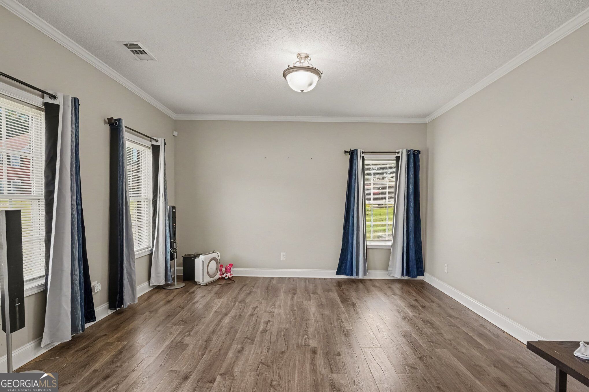 12911 Wyatt Circle Property Photo 9