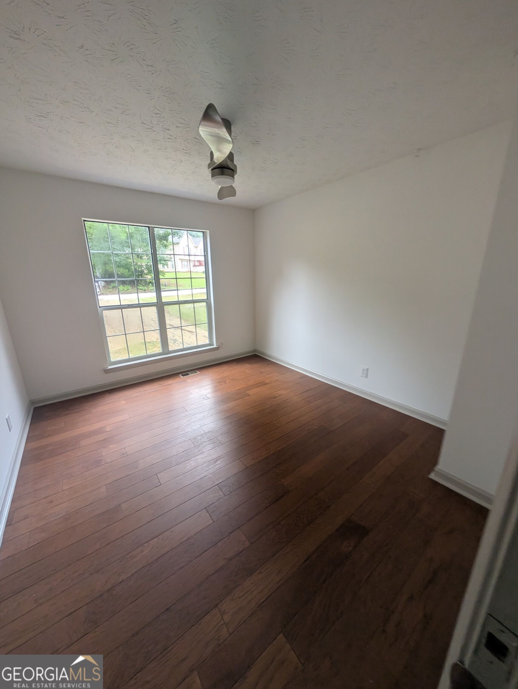 656 River Bend Drive Property Photo 17