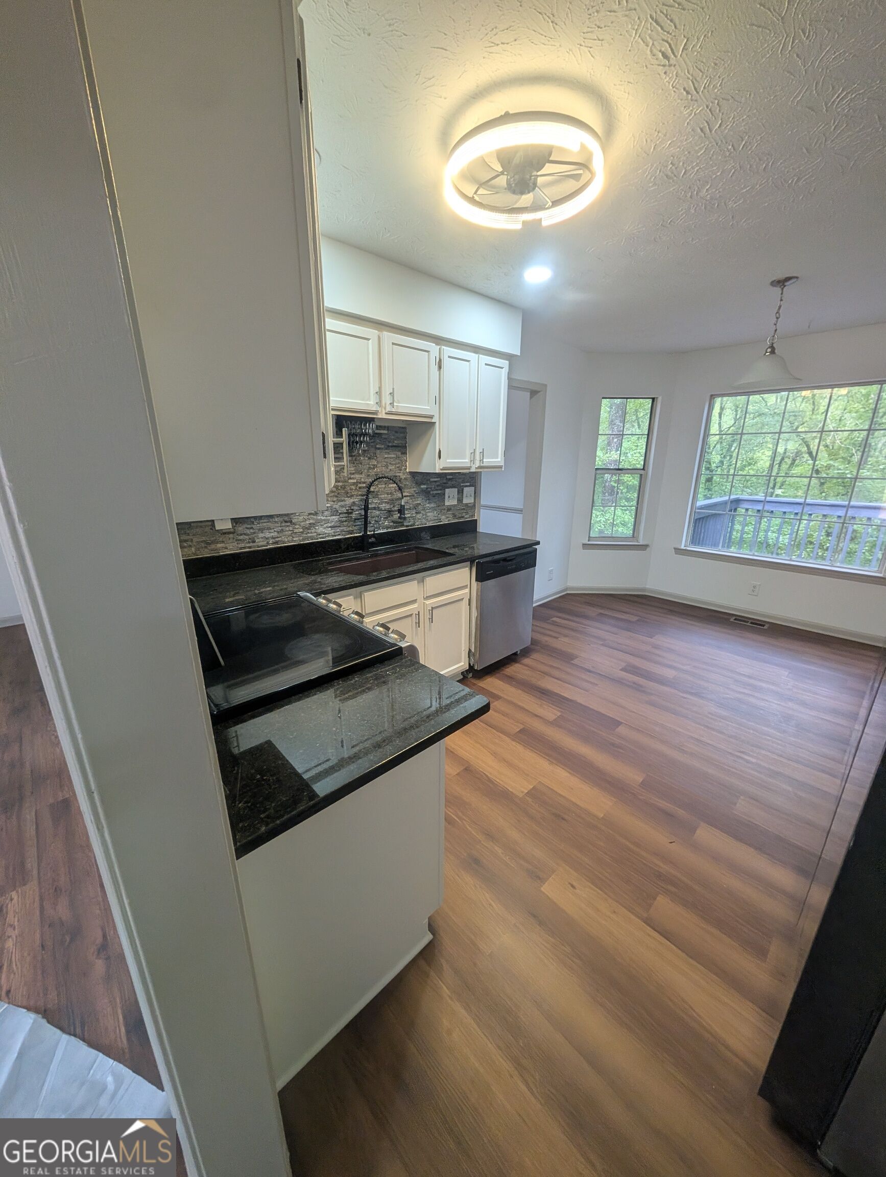 656 River Bend Drive Property Photo 29