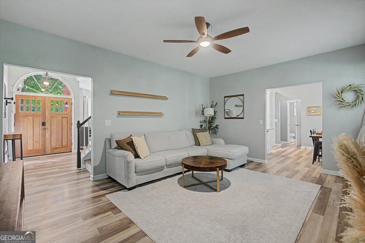 706 Chanson Drive Sw Property Photo 10