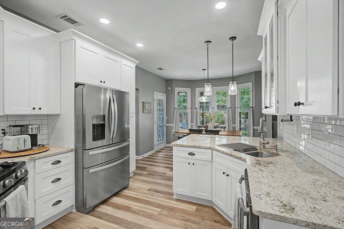 706 Chanson Drive Sw Property Photo 18