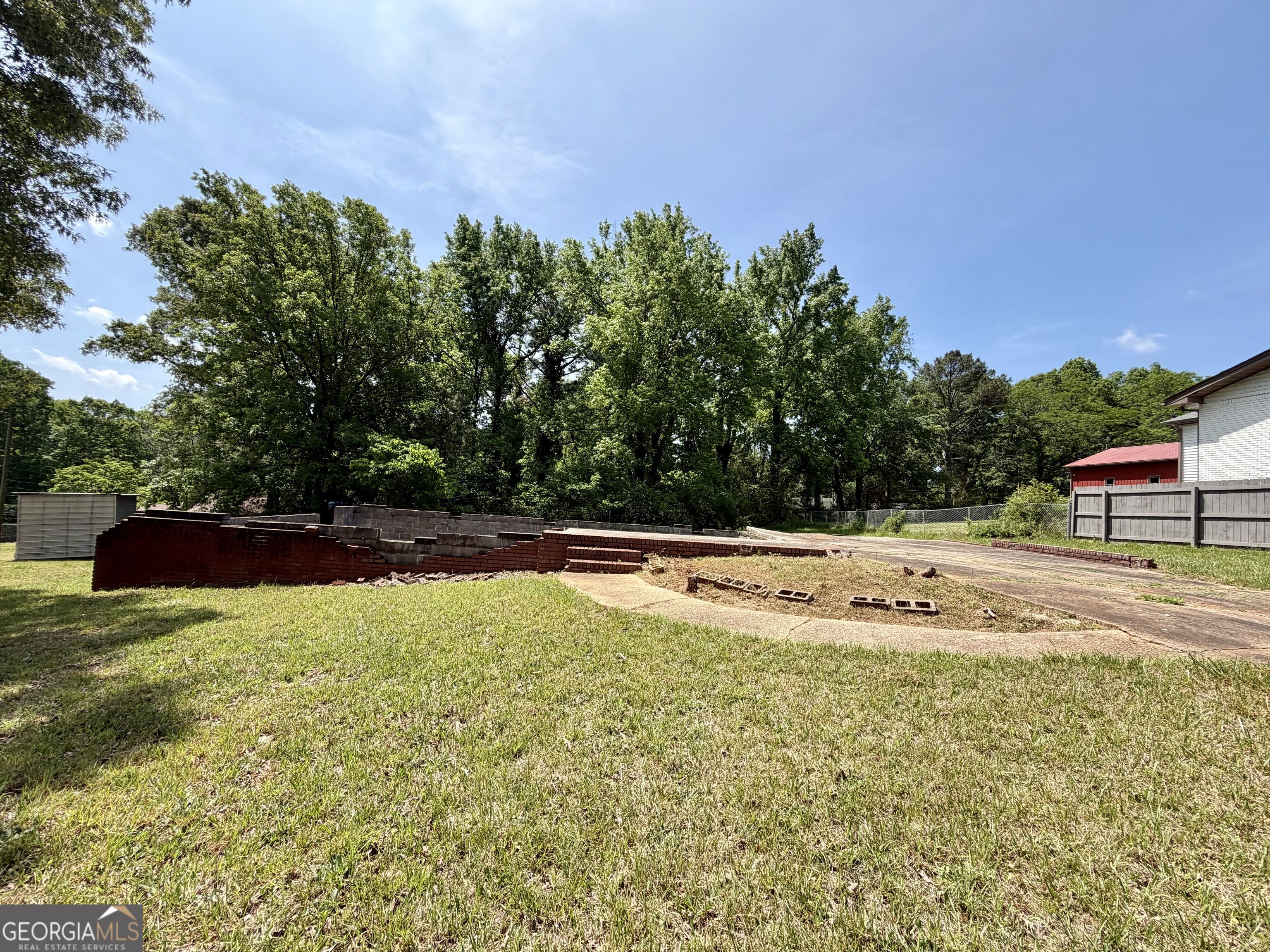 6674 Birch Road Property Photo 2