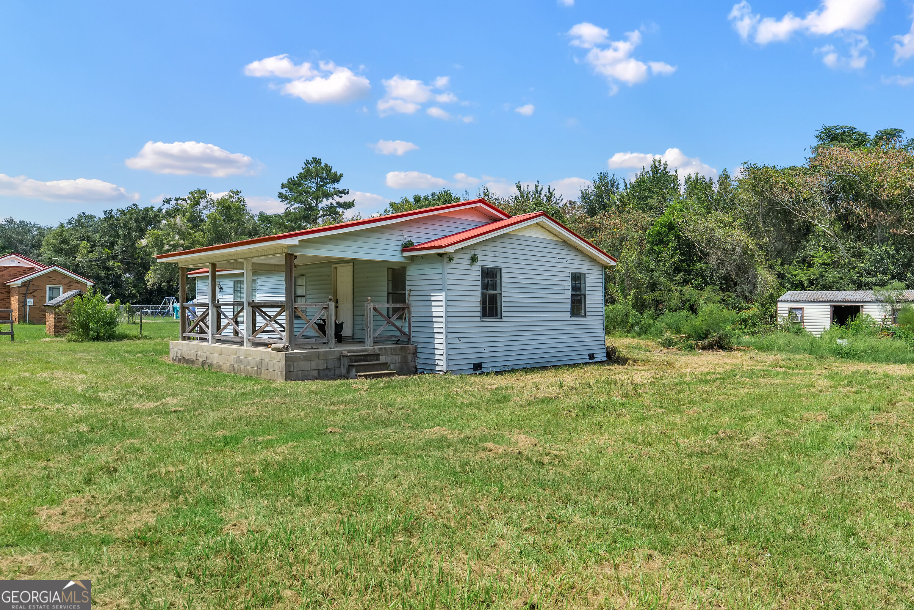 628 Waycaser Road Property Photo 3