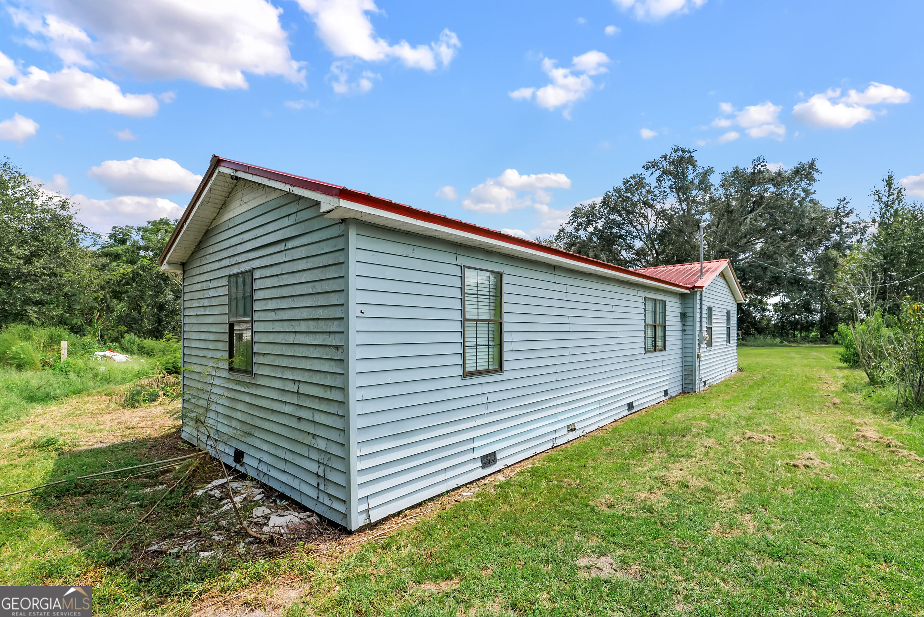 628 Waycaser Road Property Photo 5
