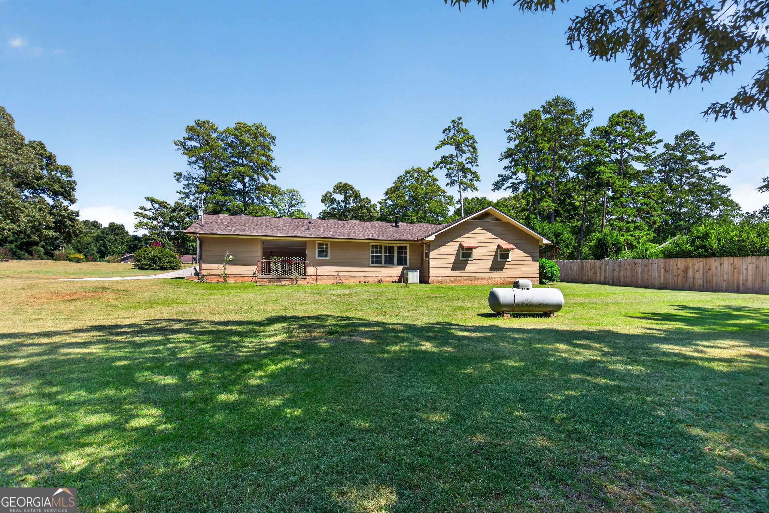 106 Iris Drive Property Photo 29
