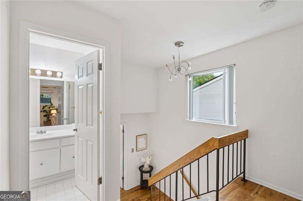 2 Gilbert Trail Ne Property Photo 27