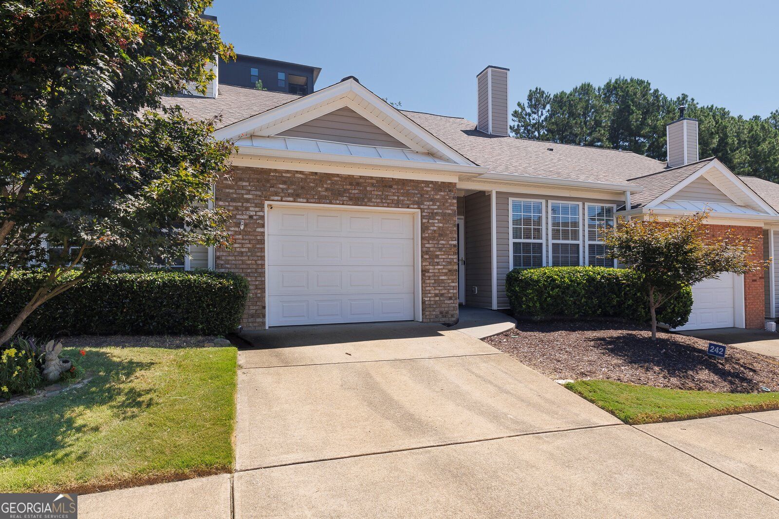 242 Riverstone Place Property Photo 2