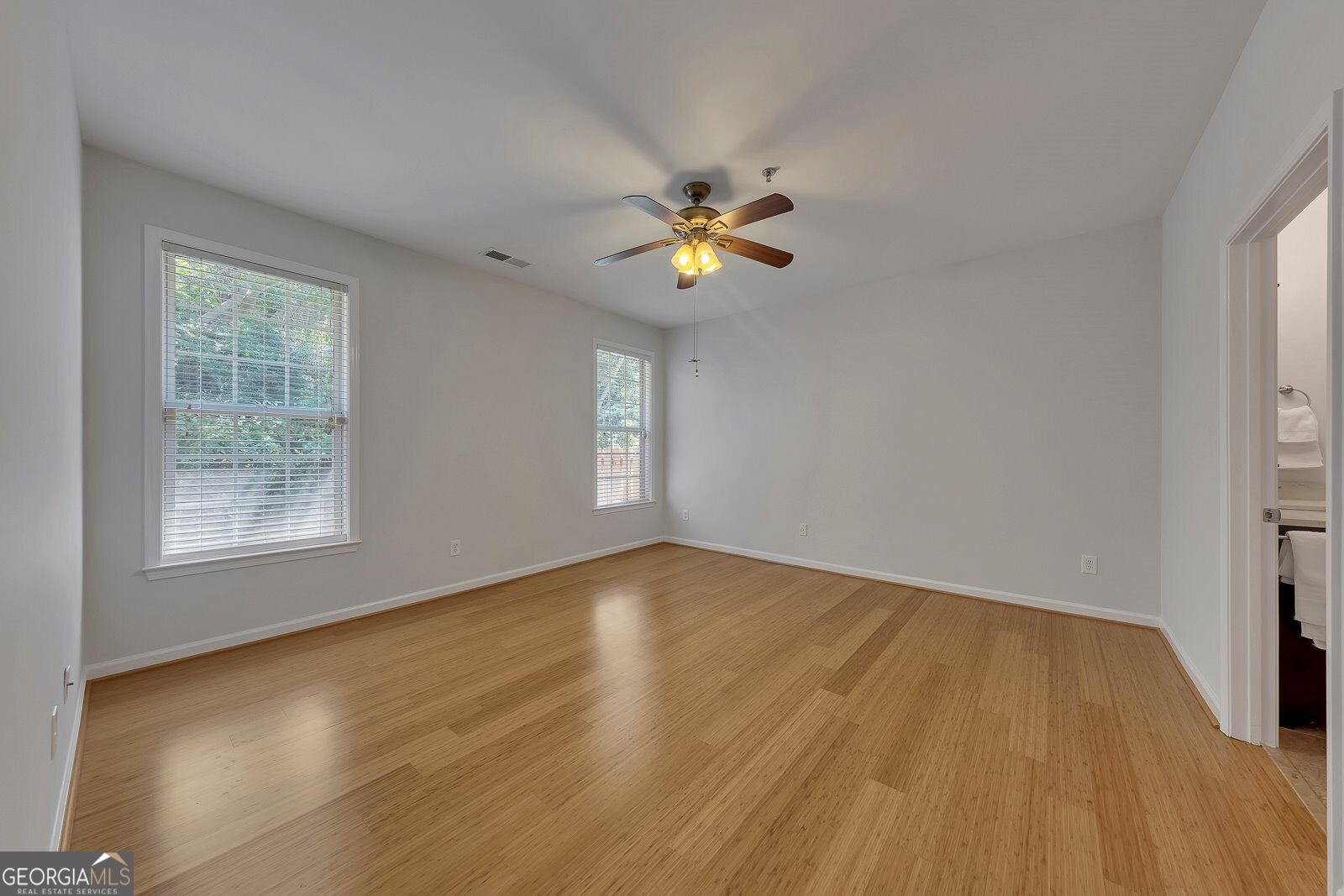 242 Riverstone Place Property Photo 15