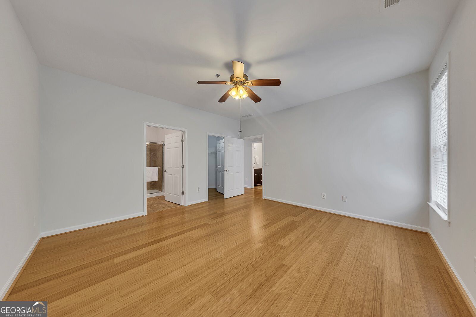 242 Riverstone Place Property Photo 16
