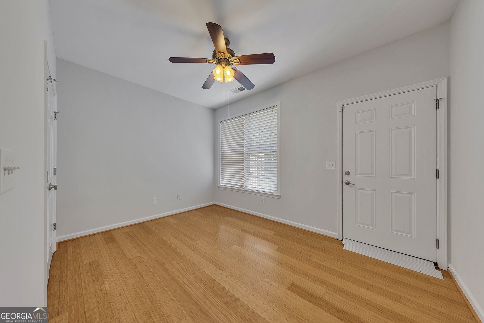 242 Riverstone Place Property Photo 20