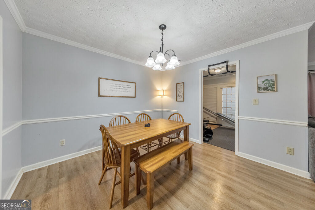2814 Briar Hill Lane Se Property Photo 11
