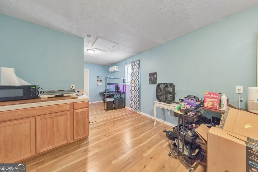 2814 Briar Hill Lane Se Property Photo 19