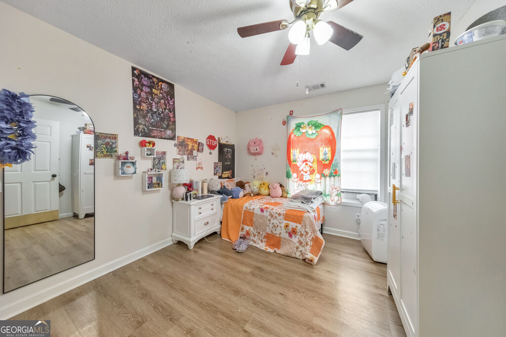 2814 Briar Hill Lane Se Property Photo 27