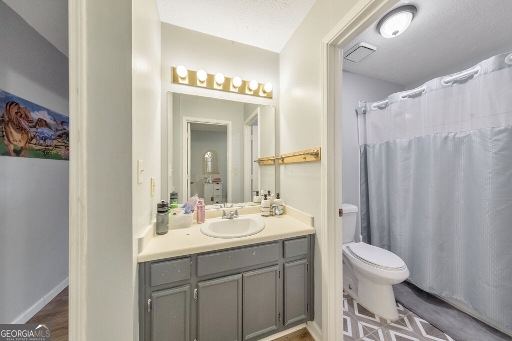 2814 Briar Hill Lane Se Property Photo 29