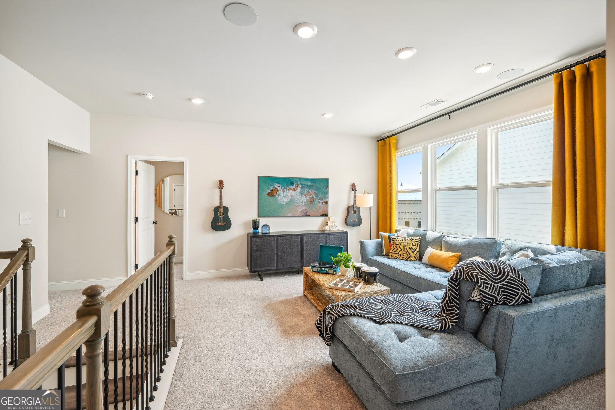445 Kennington Walk Property Photo 32