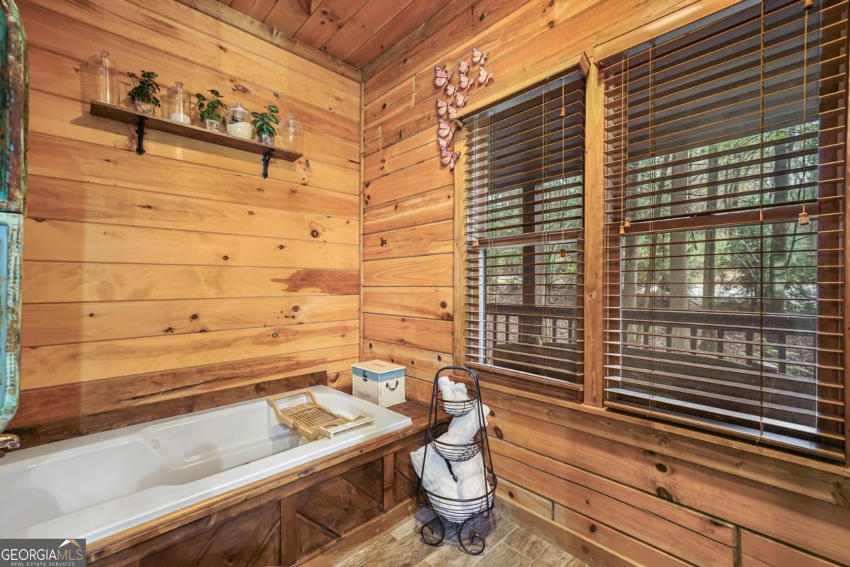 58 River Road Property Photo 31