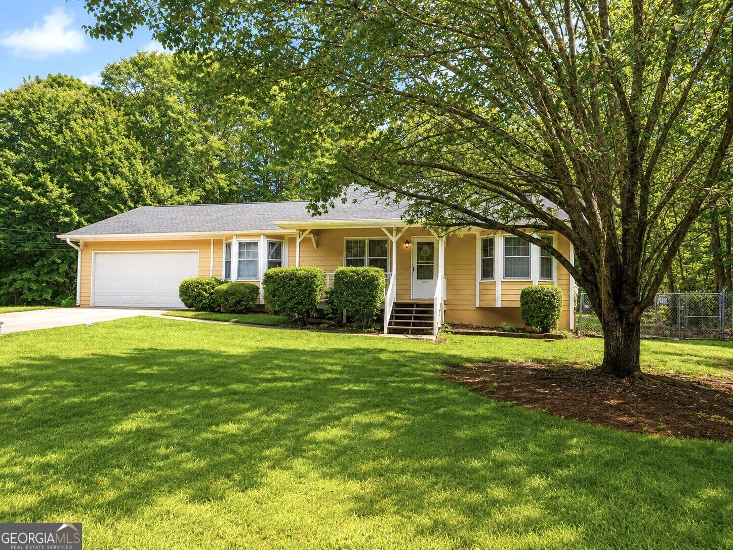 205 Meadowbrook Drive Property Photo 2