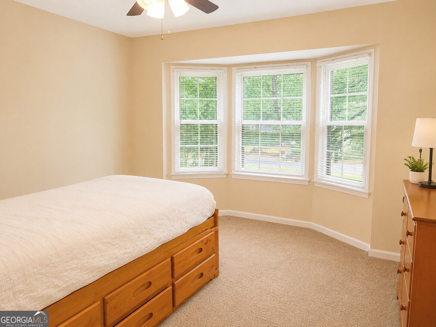 205 Meadowbrook Drive Property Photo 11