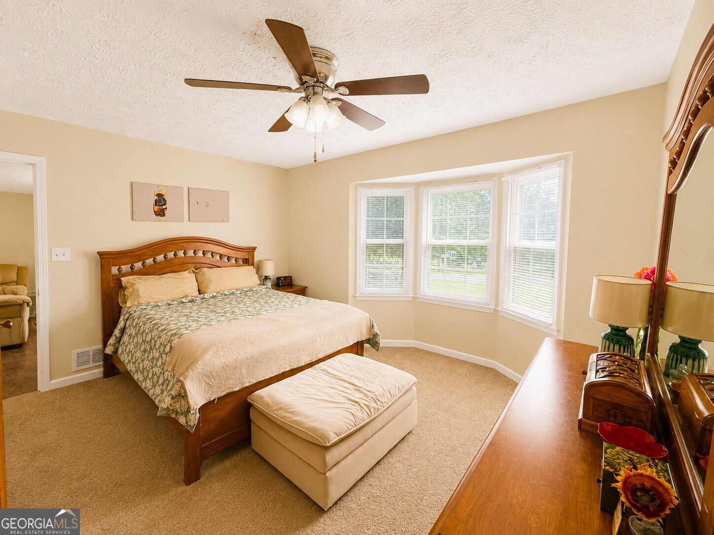 205 Meadowbrook Drive Property Photo 15