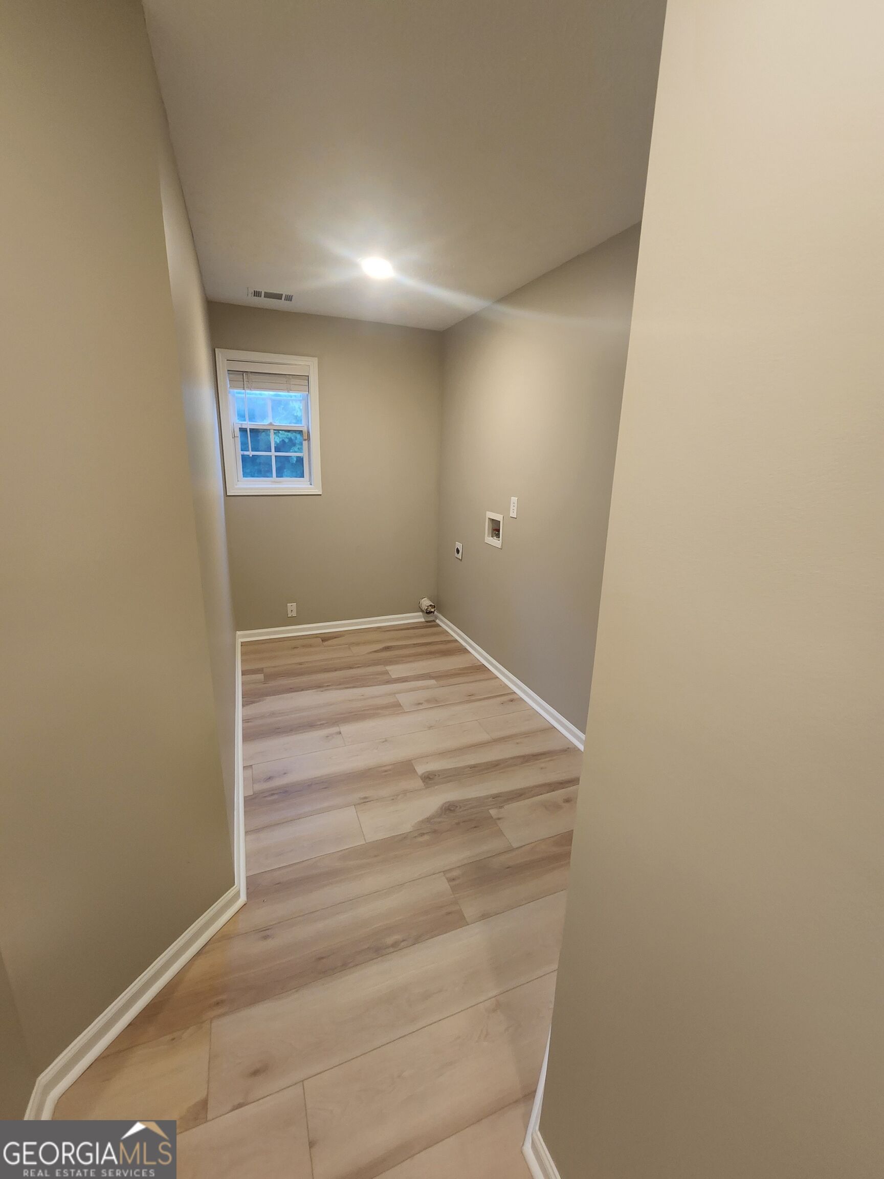 435 Butler Bridge Circle Property Photo 16