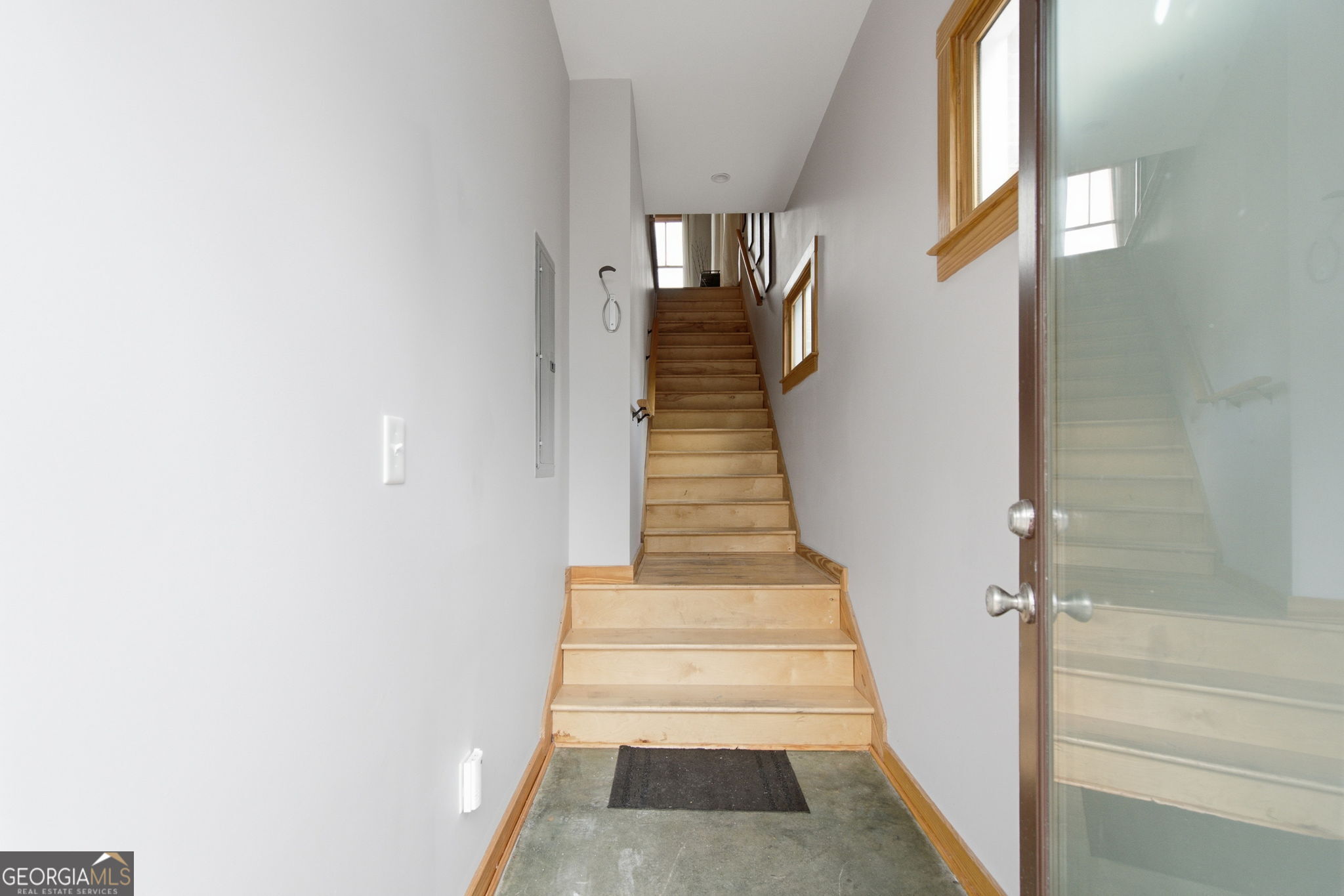 692 B Kirkwood Avenue Se Property Photo 16