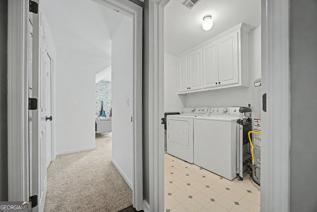 2590 Grassview Drive Property Photo 23