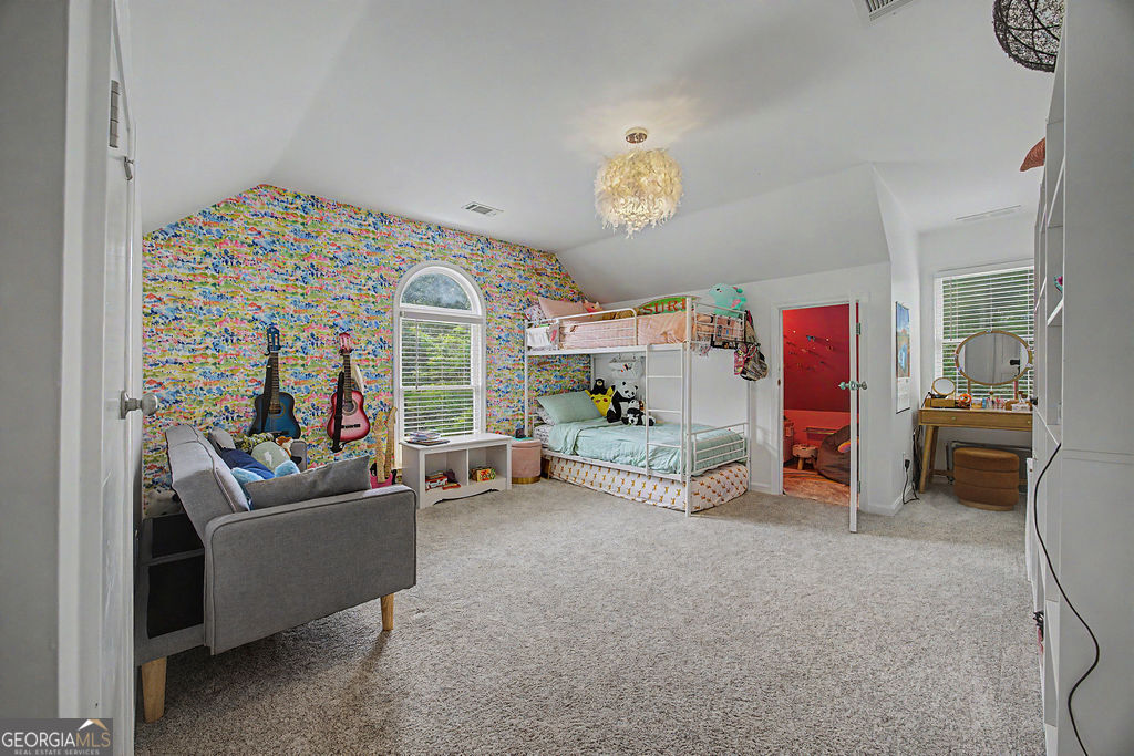 2590 Grassview Drive Property Photo 24
