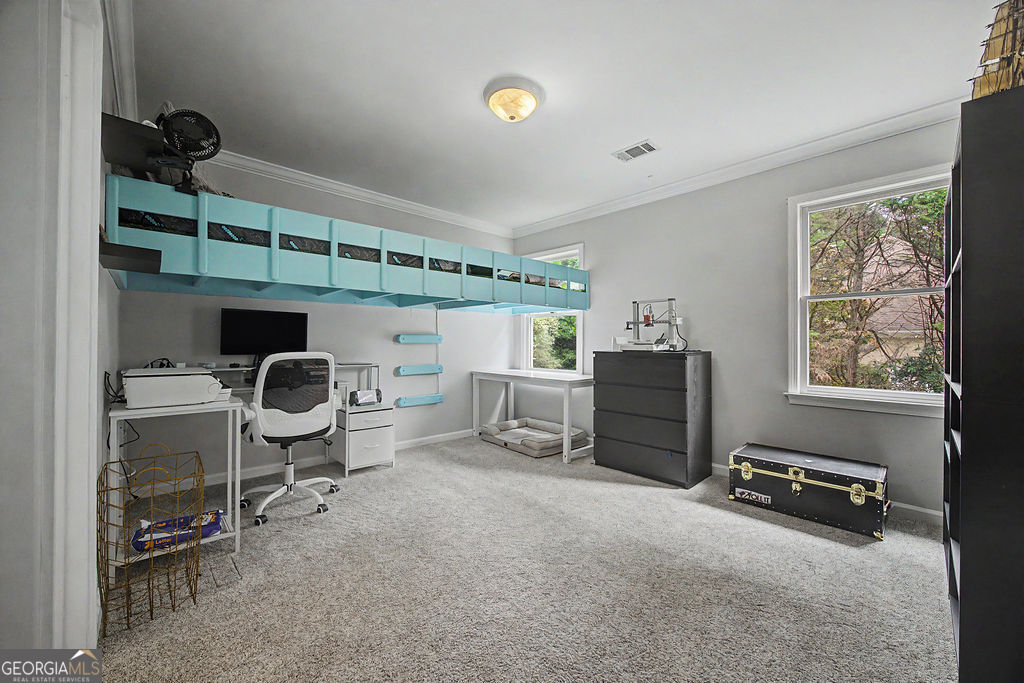 2590 Grassview Drive Property Photo 29