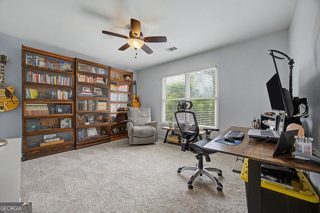 2590 Grassview Drive Property Photo 31
