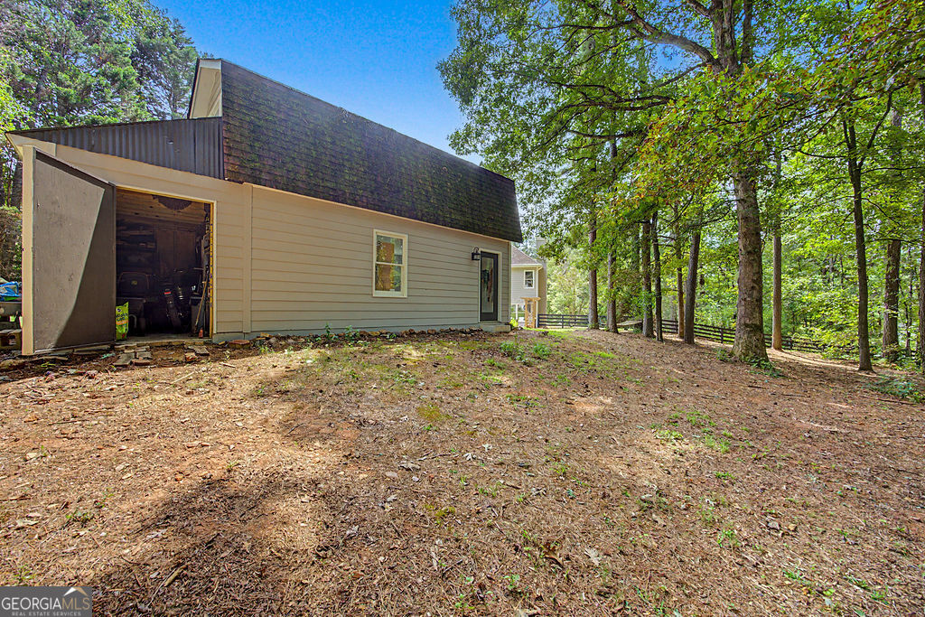 2590 Grassview Drive Property Photo 39