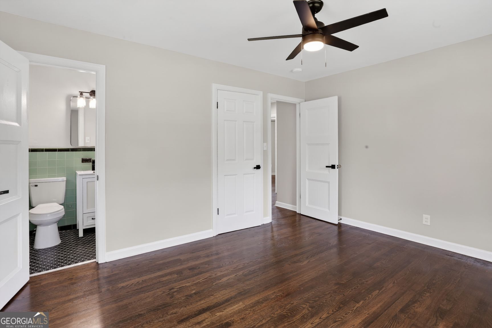 3081 Glendale Court Property Photo 9