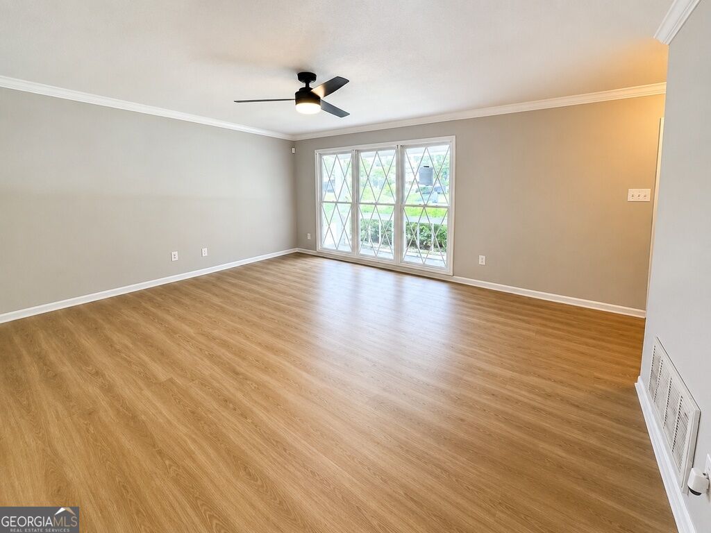 508 Red Oak Drive Property Photo 3