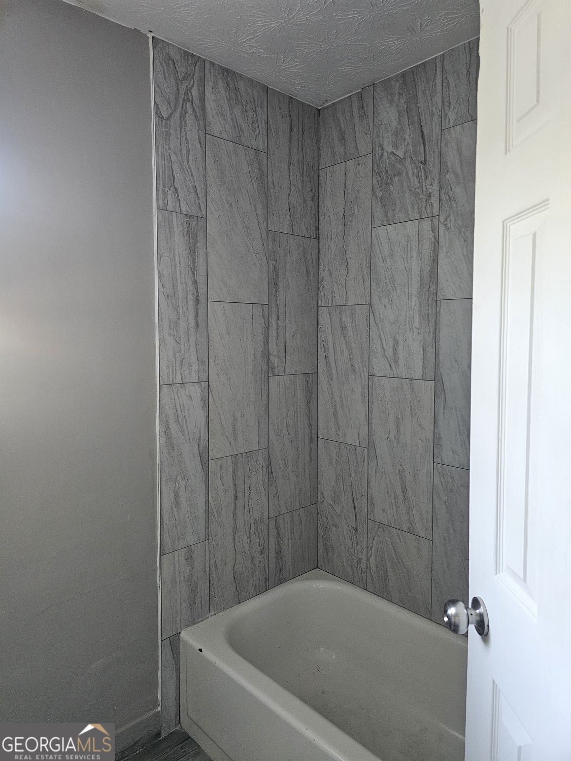 745 S Carter Drive Property Photo 8