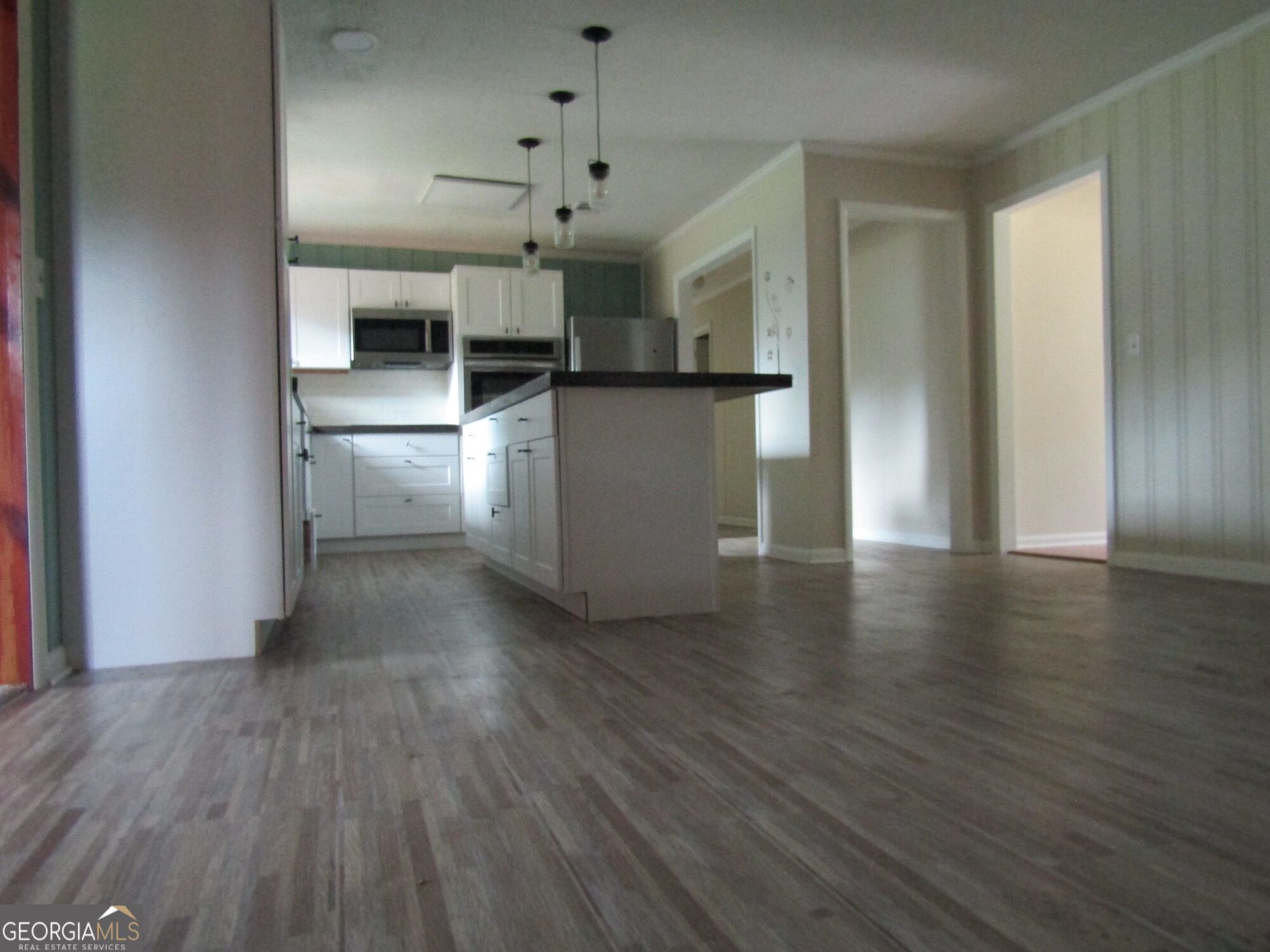 5540 Bacon Avenue Property Photo 3
