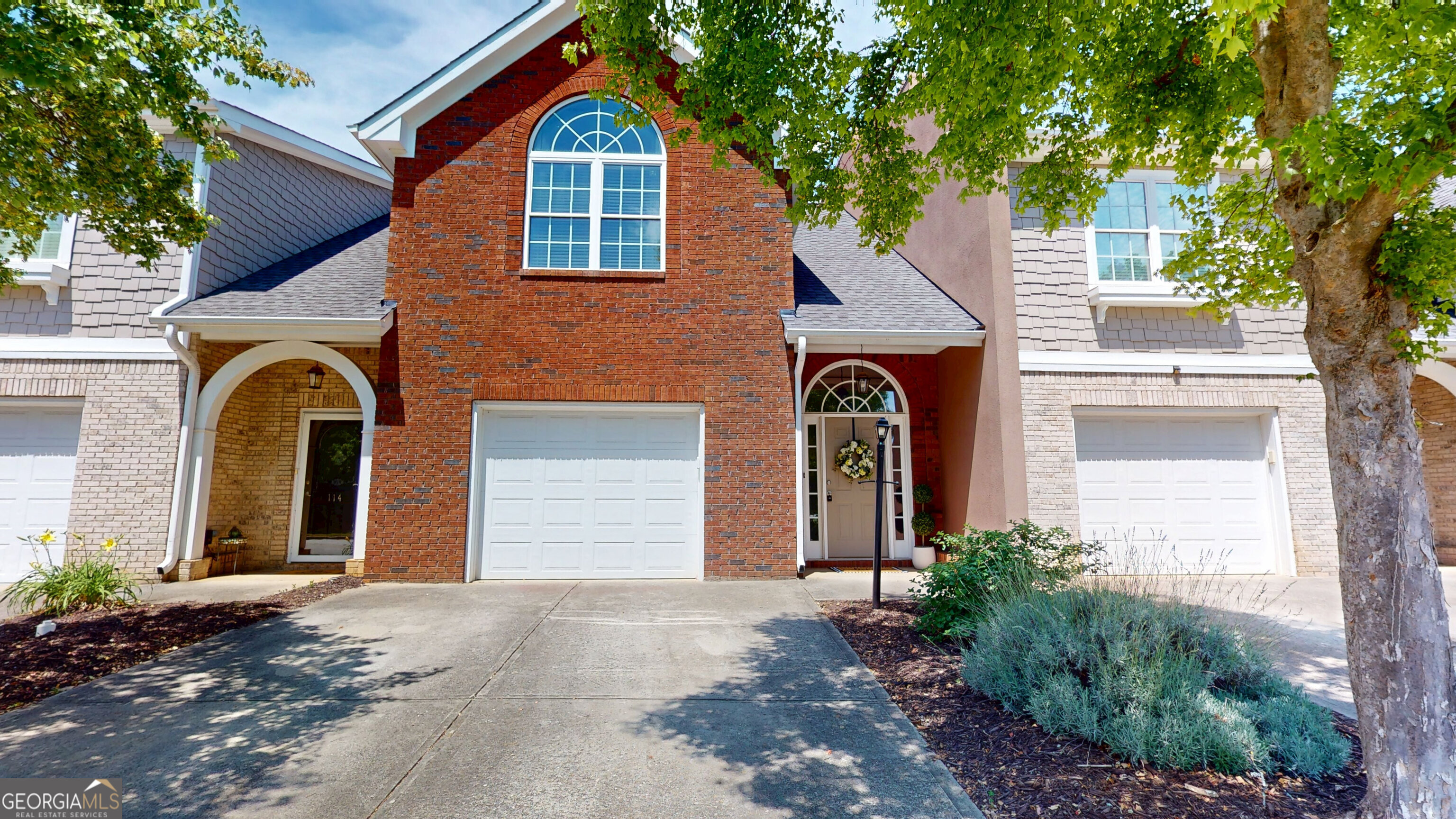 116 Wisteria Drive Property Photo 1