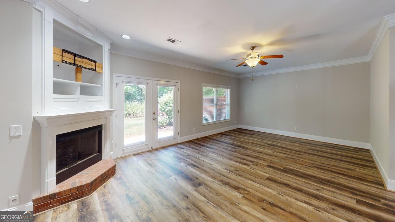 116 Wisteria Drive Property Photo 11