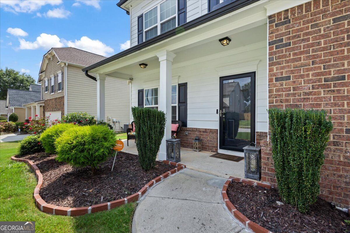 40 Poplar Farms Drive Property Photo 1