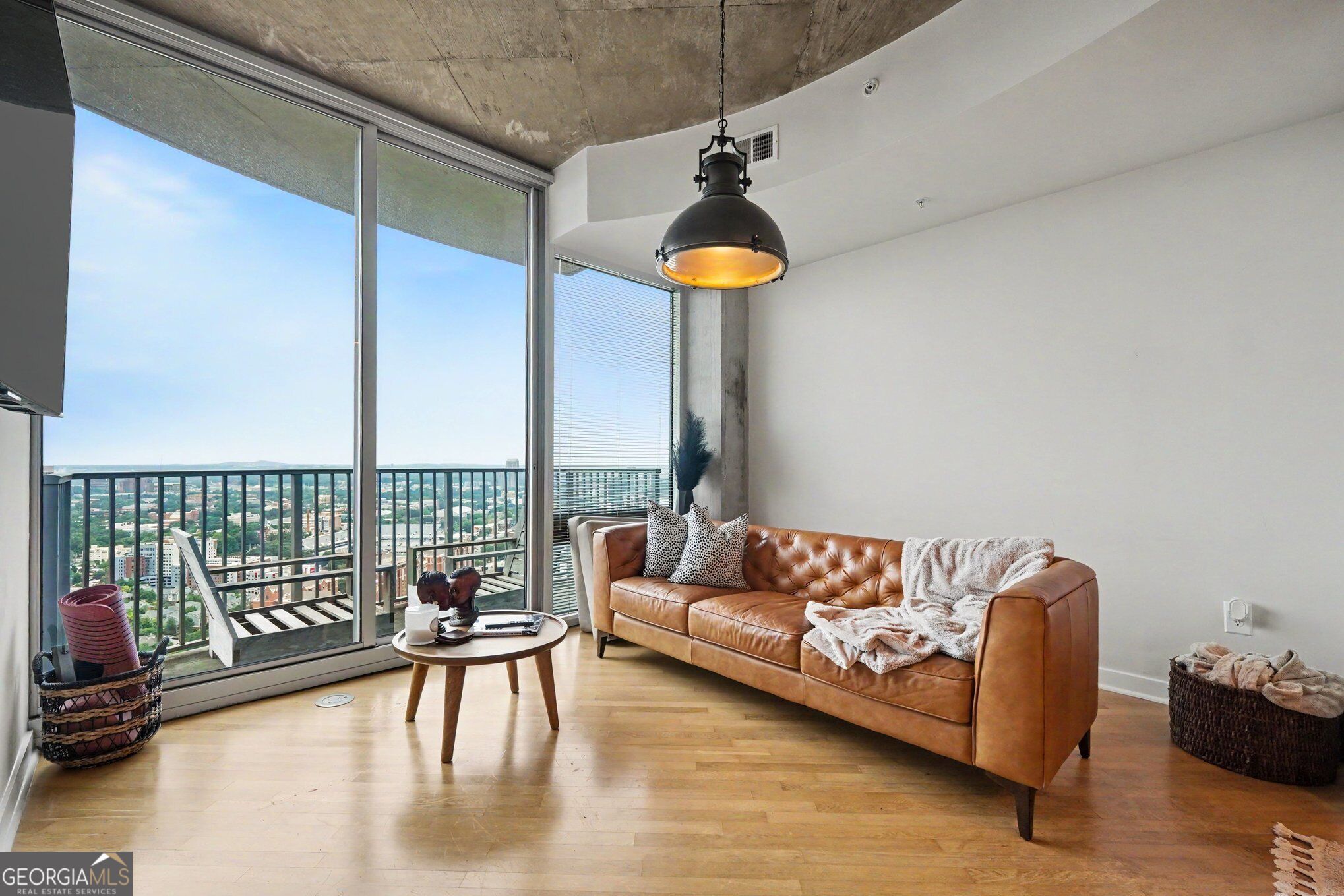 400 W Peachtree Street Nw # 3703 Property Photo 3