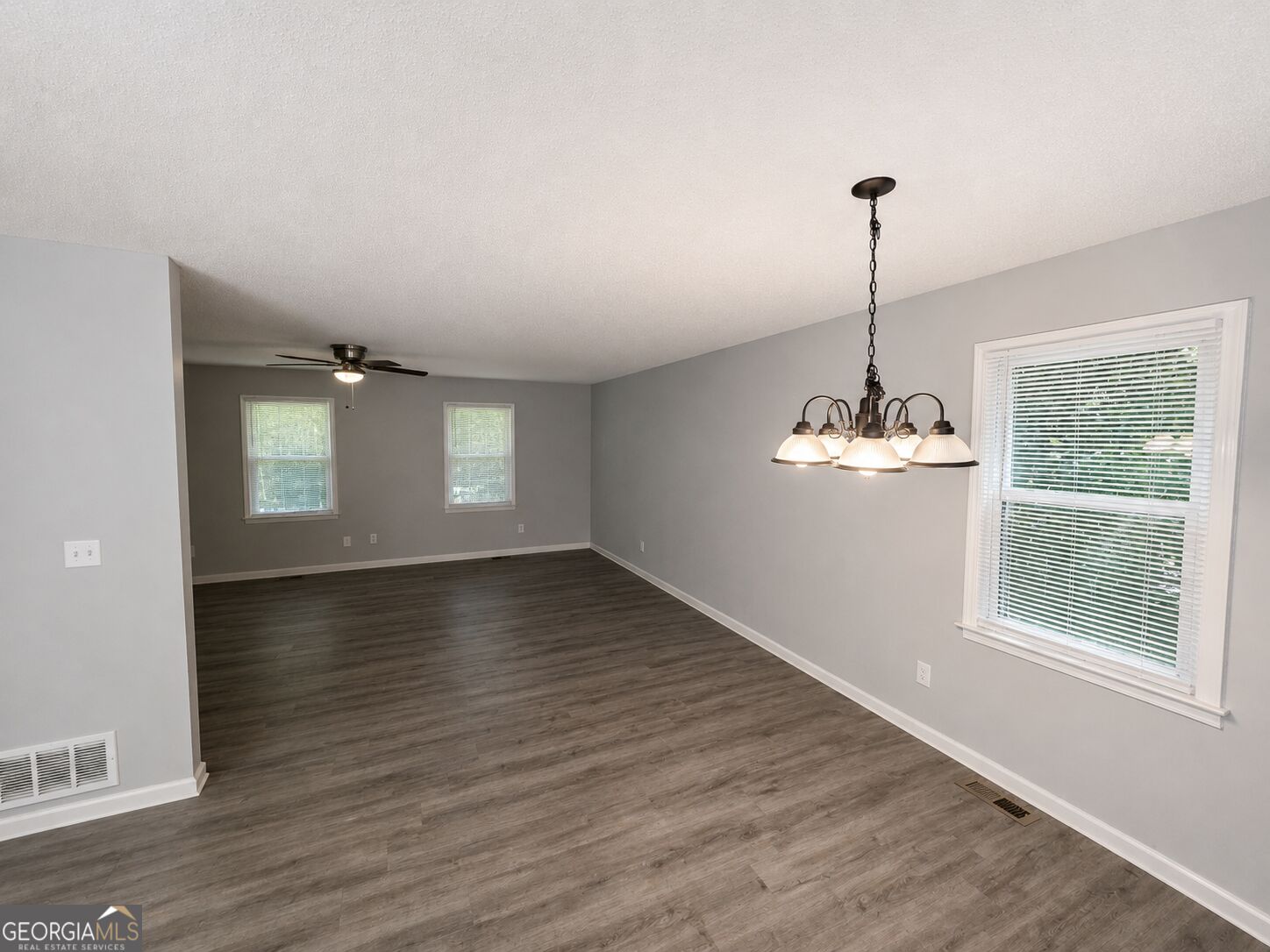 17 Winchester Drive Property Photo 7