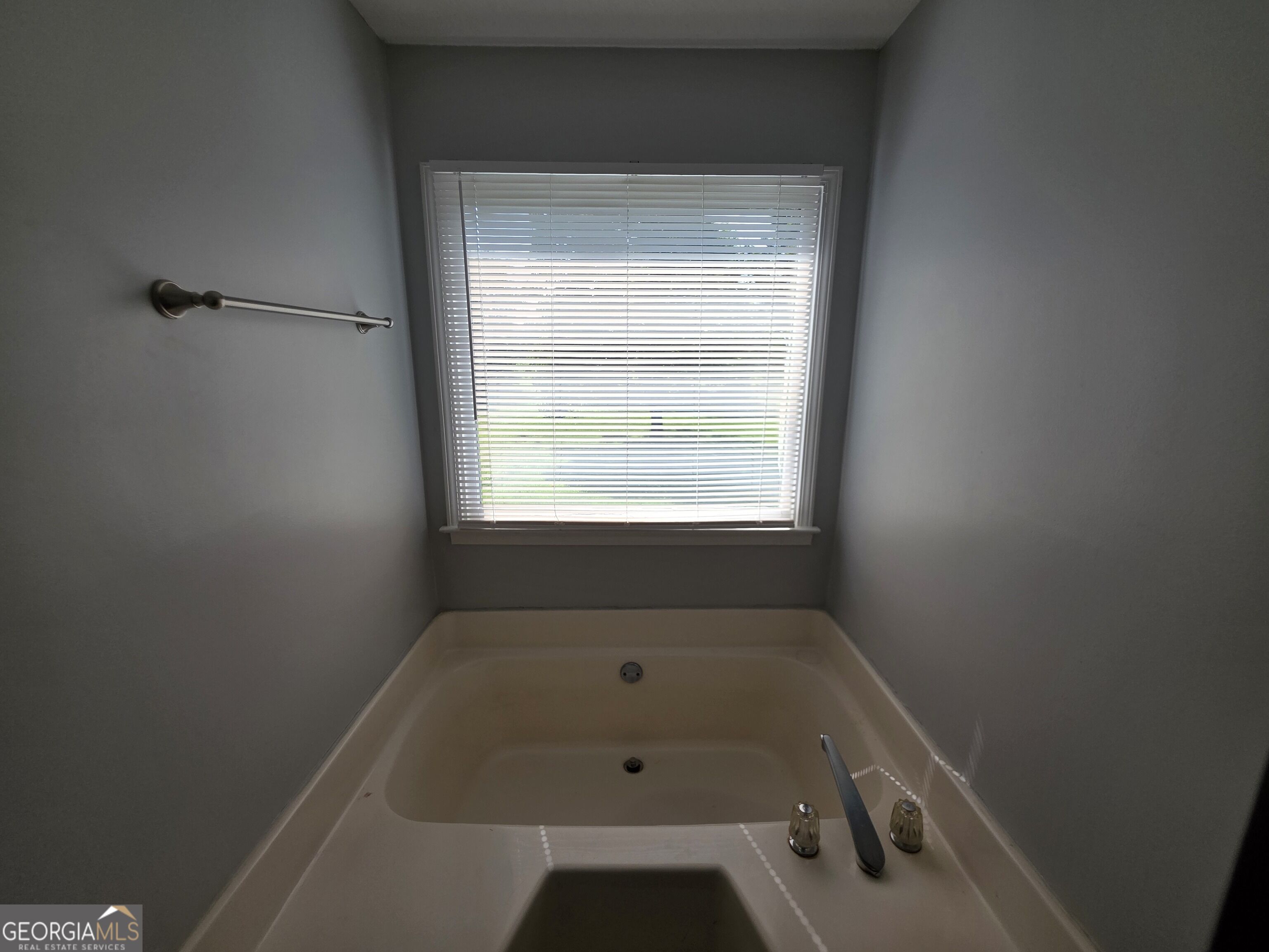17 Winchester Drive Property Photo 22