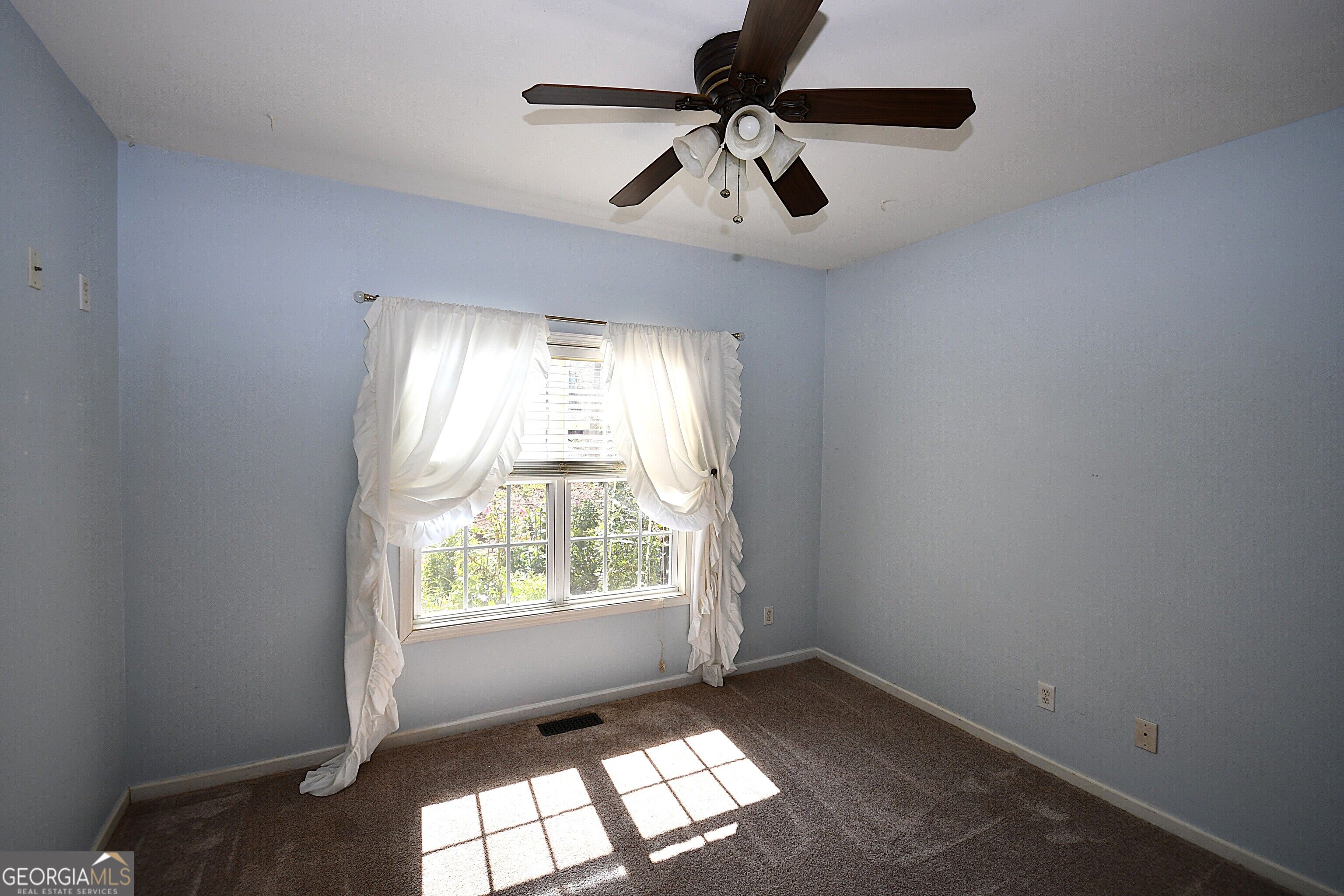 103 Meadowbrook Lane Property Photo 29