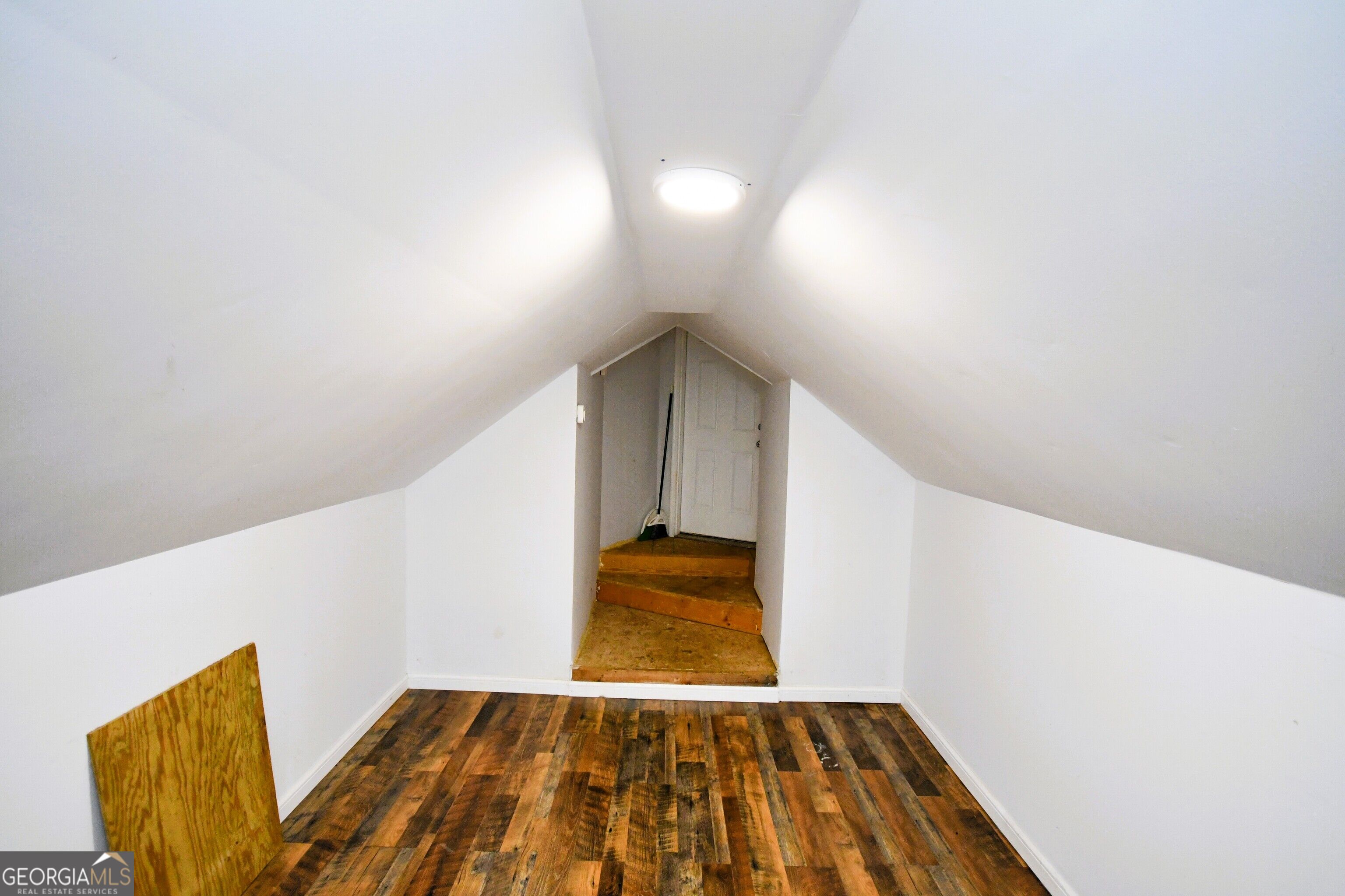 103 Meadowbrook Lane Property Photo 35